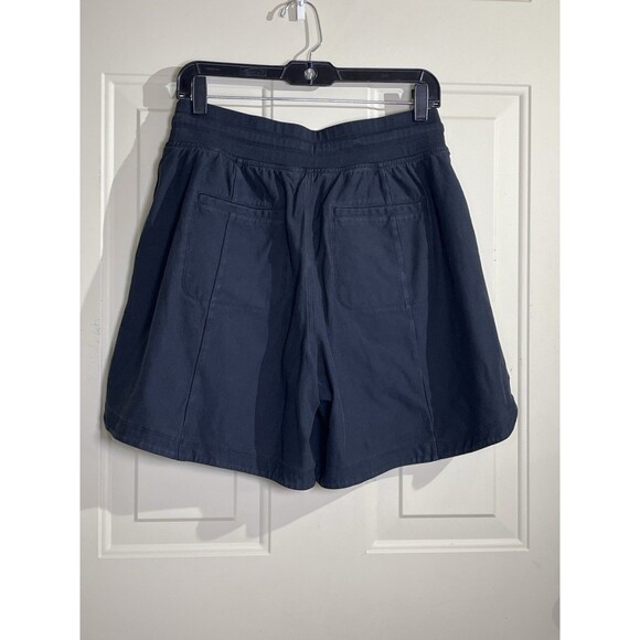 Athleta Farallon Midi Shorts black Size M Cotton Blend Drawstring Pockets - Picture 2 of 5